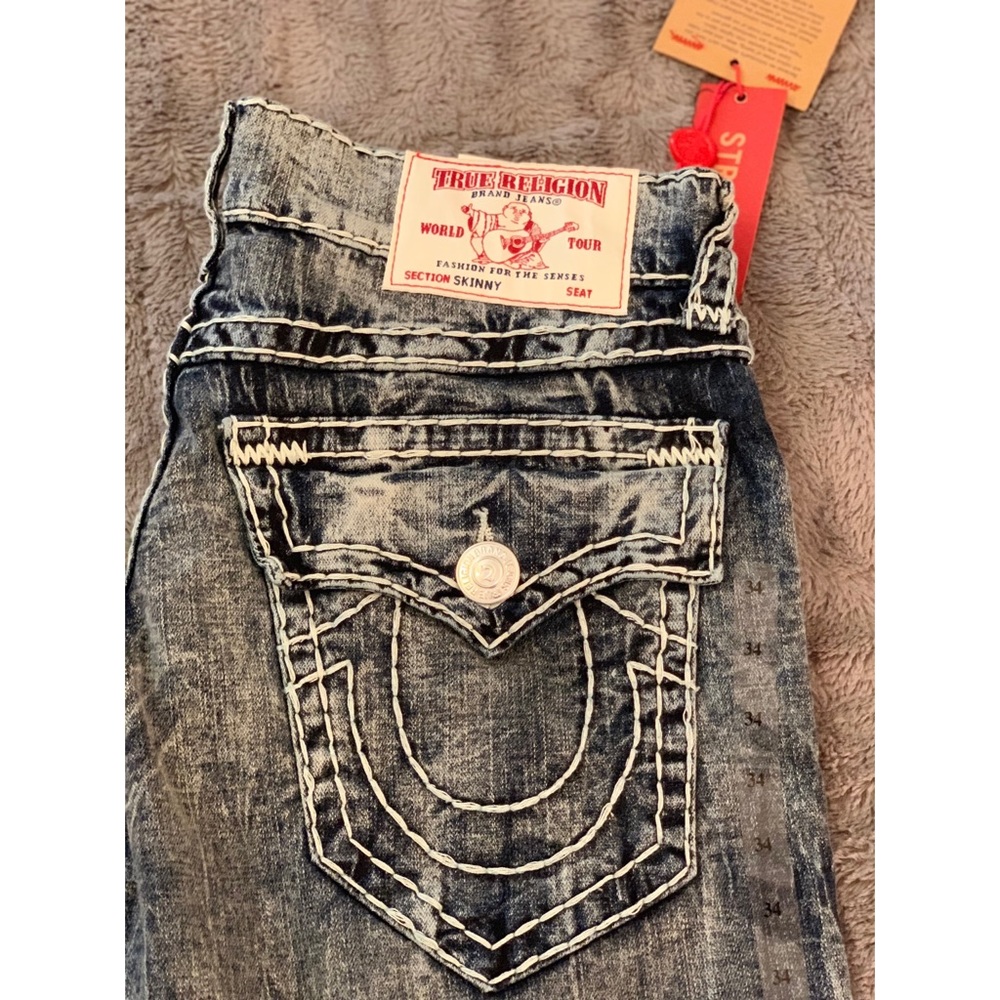 Jean - Picture 1 of 2